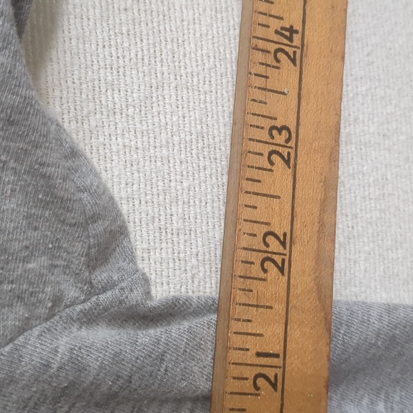 Vintage Levi's Men's Long Sleeve T Shirt Size Large Gray Speed Shop Graphic - Picture 12 of 12